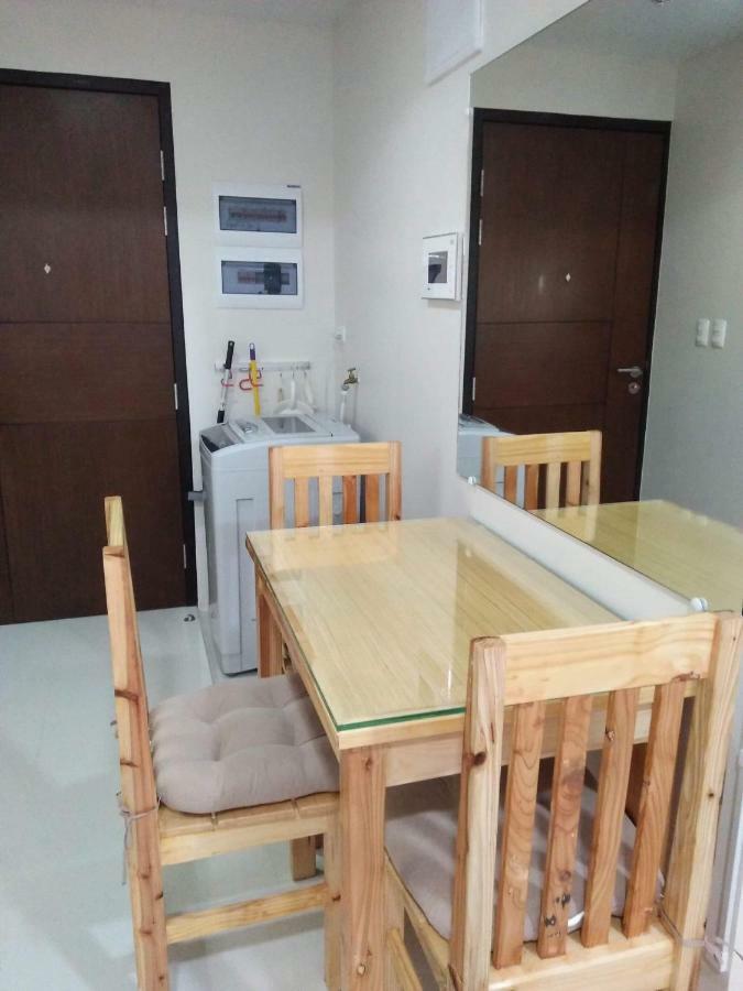 101 Newport Boulevard C1 Apartment Manila Exterior photo
