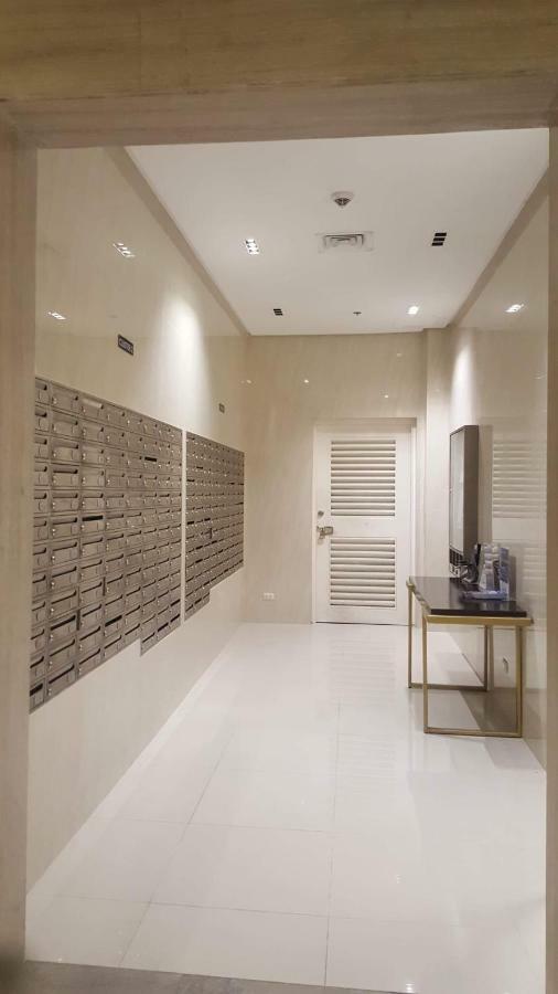 101 Newport Boulevard C1 Apartment Manila Exterior photo