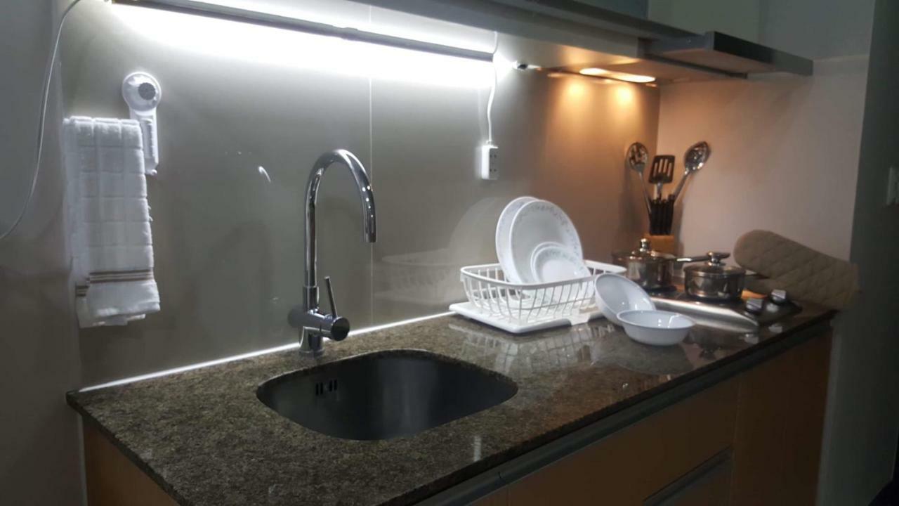 101 Newport Boulevard C1 Apartment Manila Exterior photo