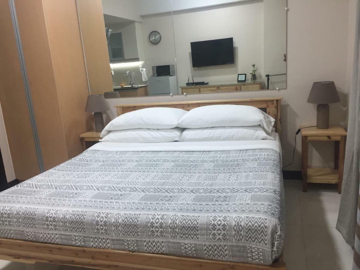 101 Newport Boulevard C1 Apartment Manila Exterior photo