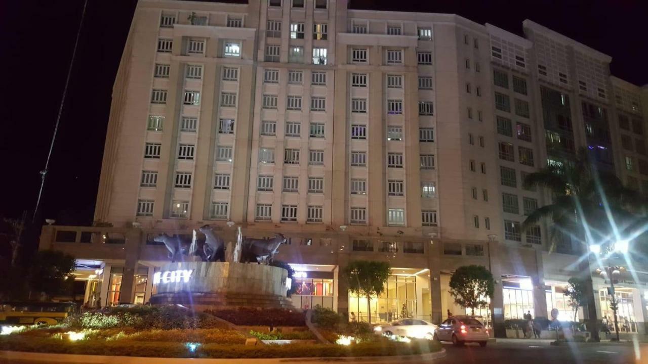 101 Newport Boulevard C1 Apartment Manila Exterior photo