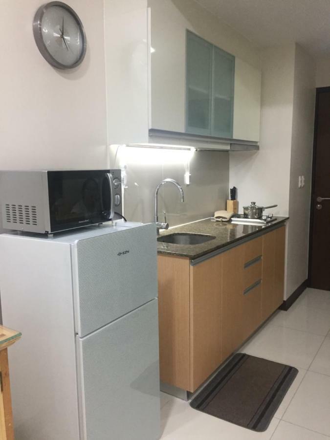 101 Newport Boulevard C1 Apartment Manila Exterior photo